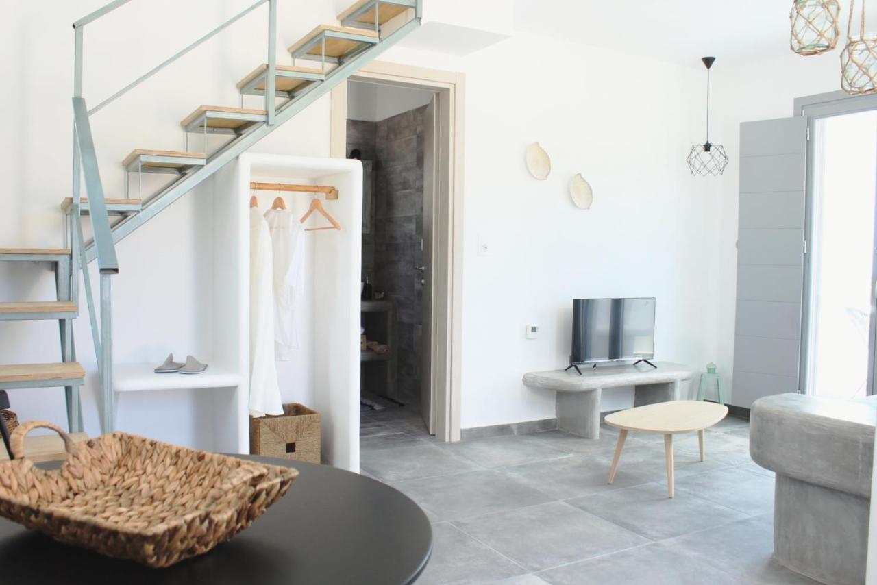 Aeron Suites Éxo Goniá Екстериор снимка