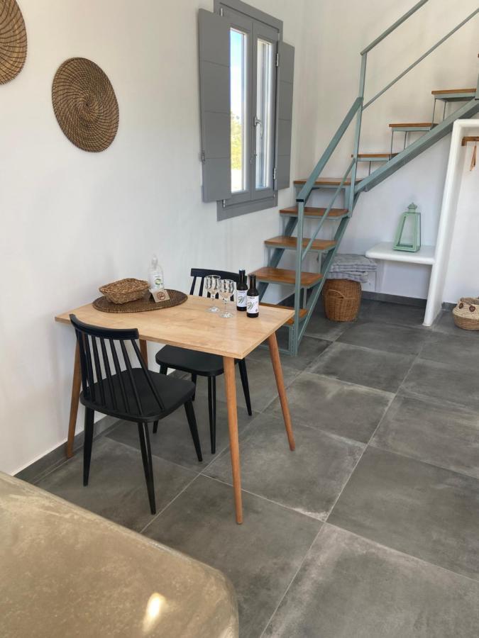 Aeron Suites Éxo Goniá Екстериор снимка